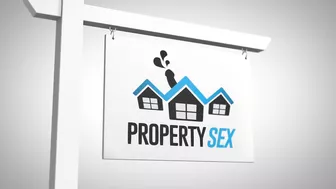 Propertysex Sloppy Blowjob Giving Wife Fucks Lucky Real Estate Agent Knocking On Door