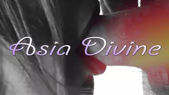 Telecamera Nascosta - Ne Approfitto Quando Resta A Casa Da Sola - Asia Divine