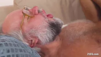 Lucky Grandpa Fucks A Smoking Teen