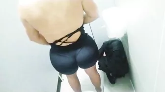 Camara En El Gimnasio Chica Sexy Culona Latina