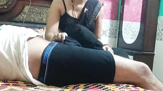 Priya Bhabhi Ka Full Desi Footjob Video Cumshot On Leg