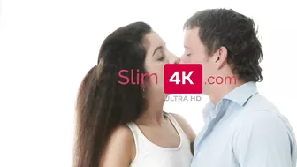 Slim4K - Dude Doesn't Mind Sharing His Gf