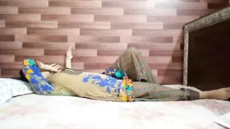 Indian Beautiful Bhabhi Ghar Mein Akeli Leti Devar Ne Chod Diya Jaldi Kro Bhai Na Aajya Full In Hindi Urdu Audio