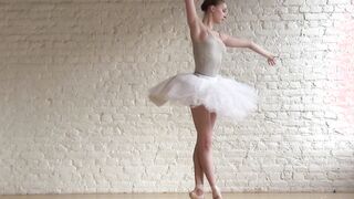 Tasty Ballerina Annett A Performs A Vintage Naked Ballet Routine