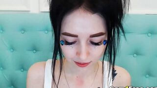 Dark Hair Tight Vagina Live On Camera