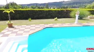 Realitylovers - Seducing The Poolboy