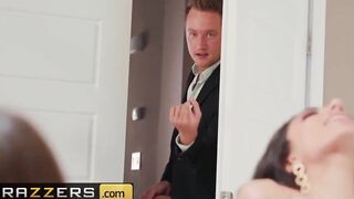 Brazzers - Step Sisters Sissor And Fight Over Dick