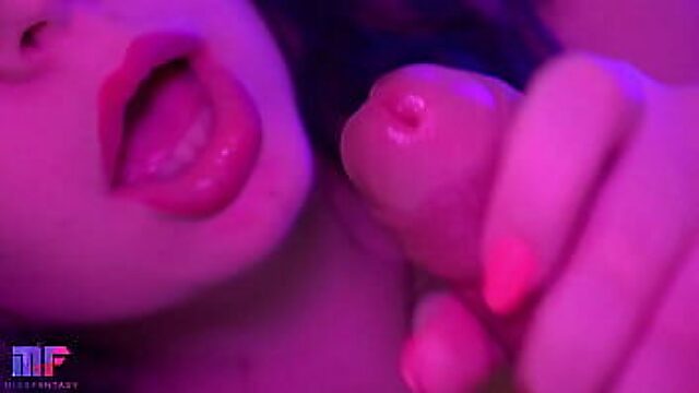 Intimate Oral Pleasure With Mouthful Of Cum