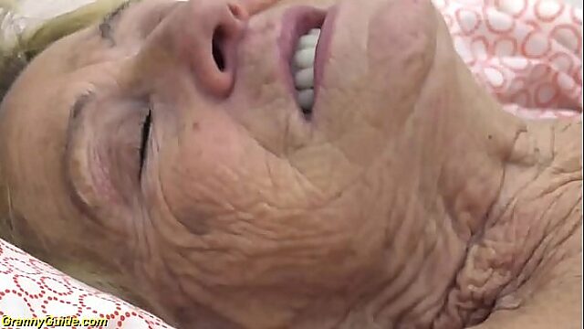 Horny Granny Gets Pounded By Hung Younger Man For Facial Finish