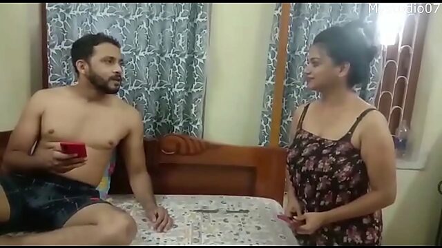 Hot Indian Pays Rent With Stunning Homemade Creampie