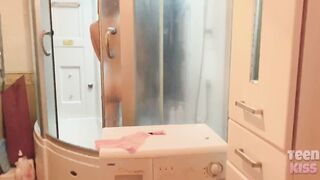 Caught My Stepsister In The Shower, Spied On Her And Then Finished In Her Mouth 4K 60Fps