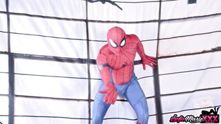 Cougar Seductress Sofie Marie Sucks Spider Mans Huge Dick