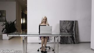 Office Intern Elsa Jean Finally Fucks Her Boss On Her Last Day - Eroticax