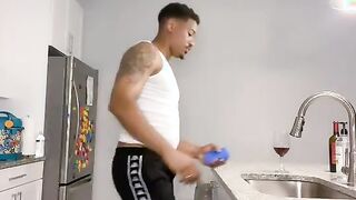 Sexo En La Cocina