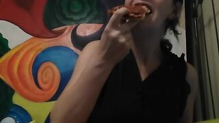 Ferralyn Eats An Entire Pizza In 13 Minutes