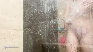 Lady Dimitrescu Voyeur Naked Shower - Giantess Fetish - Mimi Cica