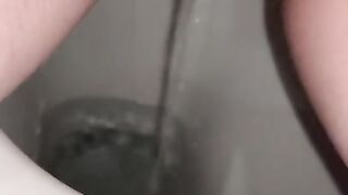 Huge Female Piss So Desperate