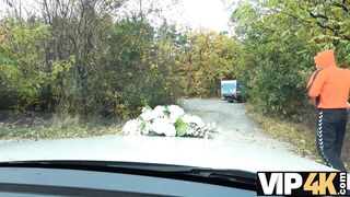 Vip4K. Random Passerby Scores Luxurious Bride In The Wedding Limo