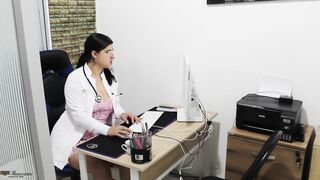 At A Medical Appointment My Horny Doctor Fucks My Pussy - Porn In Spanish