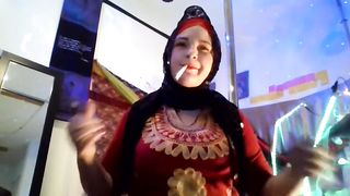 Arabic Goddess Sexy Belly Dancing Strip Tease And Pole Tricks, Worship This Thick Arab Ass