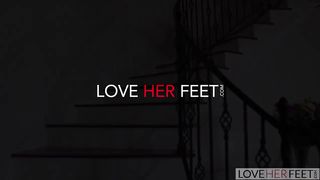 Loveherfeet - Fetish Foot Sex With Cute Teen Brunette Izzy Lush