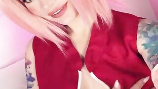 Cosplay Young Girl Shows Her Hot Body! - Leah Meow