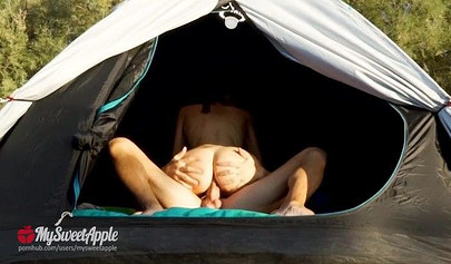 Real Amateur Teen Couple Explores The Nature And Has Passionate Sex In A Tent