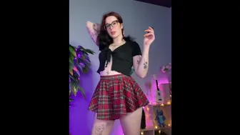 A Bad Stepaunt In A Short Skirt Undresses For The Camera Didlo