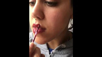 Sexy Argentinian Teen Puts On Makeup While Smoking