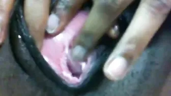 Ebony Creamy Close Up And Toying 369