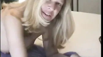 Hot Blond Dildoing Her Ass (Fosman)