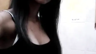 Mumbai College Babe Tanushree Teasing