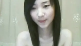 Skinny Chinese Girl Fingers Herself