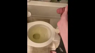 Aiming His Dick For Him Long 30 Second Piss Real Couple Piss Slut Amateur