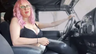 Busty Uber Driver Gives Filthy Joi