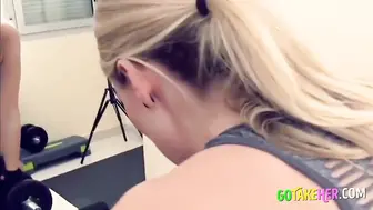 Blondes Fitnessmodel Vom Eigenen Kameramann Gefickt