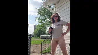 Farm Milf Takes Big Piss Outside