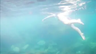 Sea Swimming Blowjob With Italian Babe