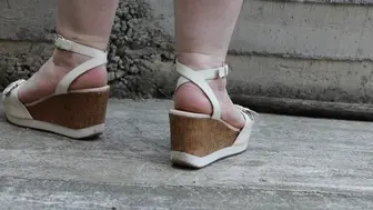 Chubby Legs In High Platform Sandals