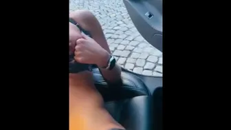 Spuirt In Car With Door Open With A Stranger