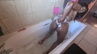 A Desi Indian Slut Giving Her Dark Petite Body A Sexy Steamy Bubble Bath