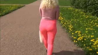 Walk In Pink Leggings