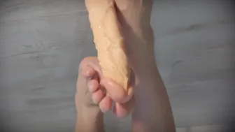 Sexy Feet Big Dildo Footjob