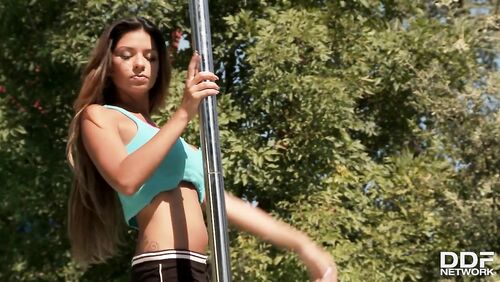 Queen Of The Stripper Pole