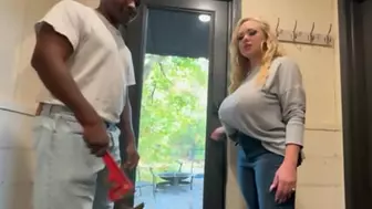 Sexy Housewife With Big Tits Katrina Thicc Seduces A Plumber