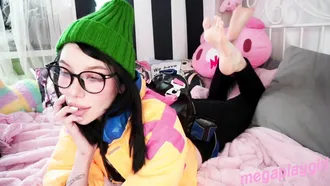 Ahegao Orgasms From A Deranged Teen Hottie That Enjoys Cosplaying And Anal Sex