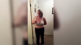 Mature Prostitute Shows Her Saggy Boobs