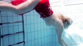 Russian Teenie Lucie Goes Underwater Swimming