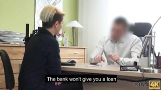 Loan4K Heiße Tussi Lässt Sich Im Austausch Für Einen Kredit Von Einem Bankmanager Ficken