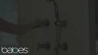 Babes - Jennifer White Gets That Bbc In The Shower